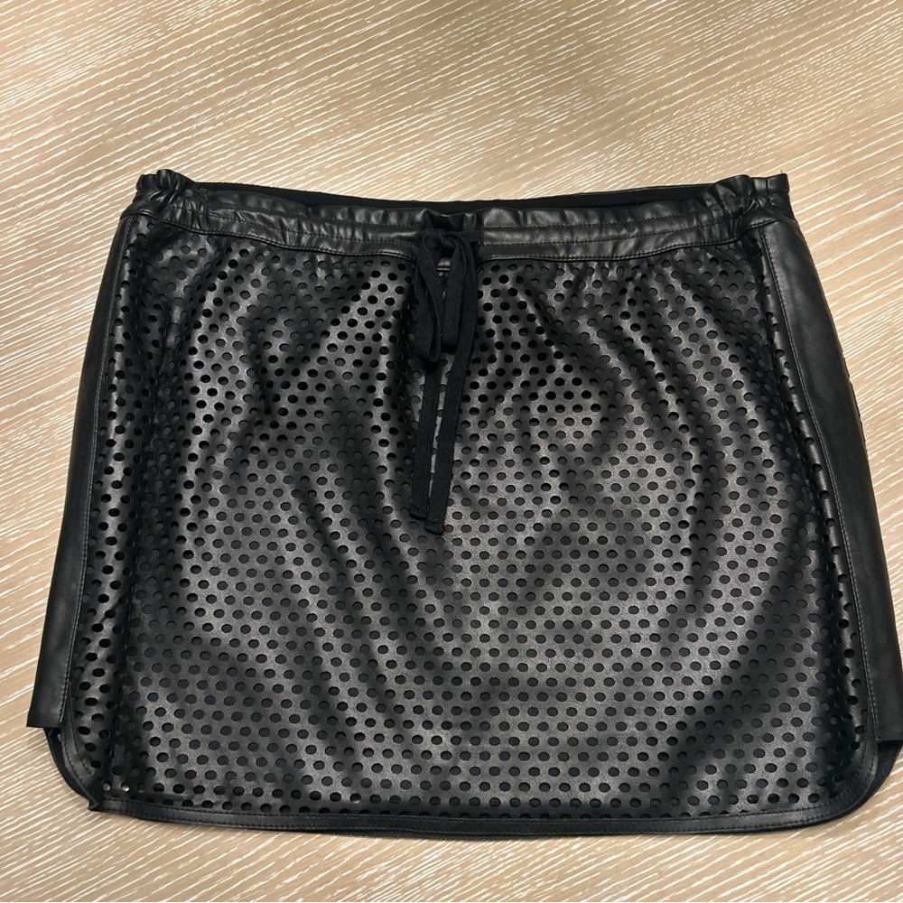 Bailey 44 Vegan Leather Mini Skirt Womens Medium Black Perforated
